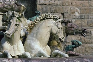 Detail van de Neptunusfontein, twee zeepaarden, 1560-75